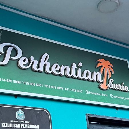 Perhentian Suria Hotel Kampong Pasir Petani Buitenkant foto