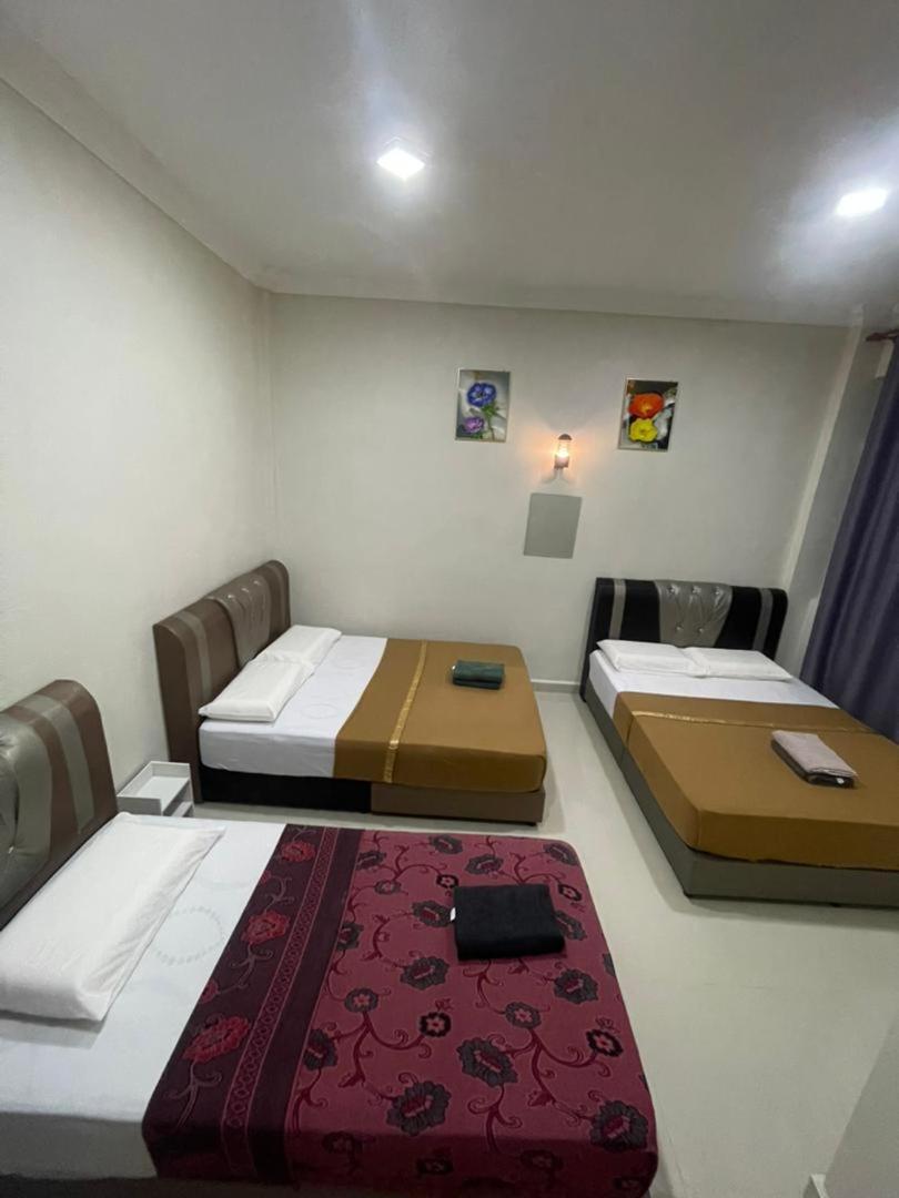 Perhentian Suria Hotel Kampong Pasir Petani Buitenkant foto