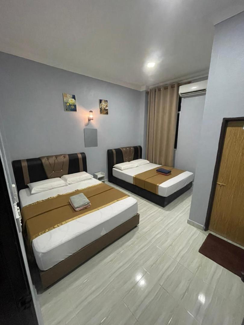 Perhentian Suria Hotel Kampong Pasir Petani Buitenkant foto